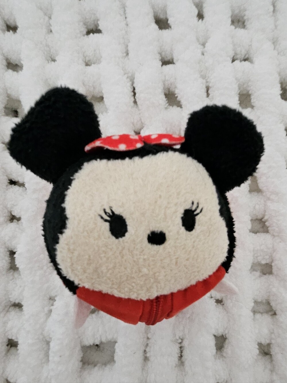Disney Store Minnie Mouse Tsum Tsum Reusable Packable Tote Bag Plush Pouch